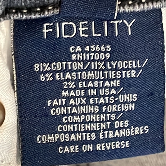 NWT Fidelity Gwen Crop High Rise Skinny Ankle Jeans Gray Dissolve Raw Hem 32 - Picture 14 of 14